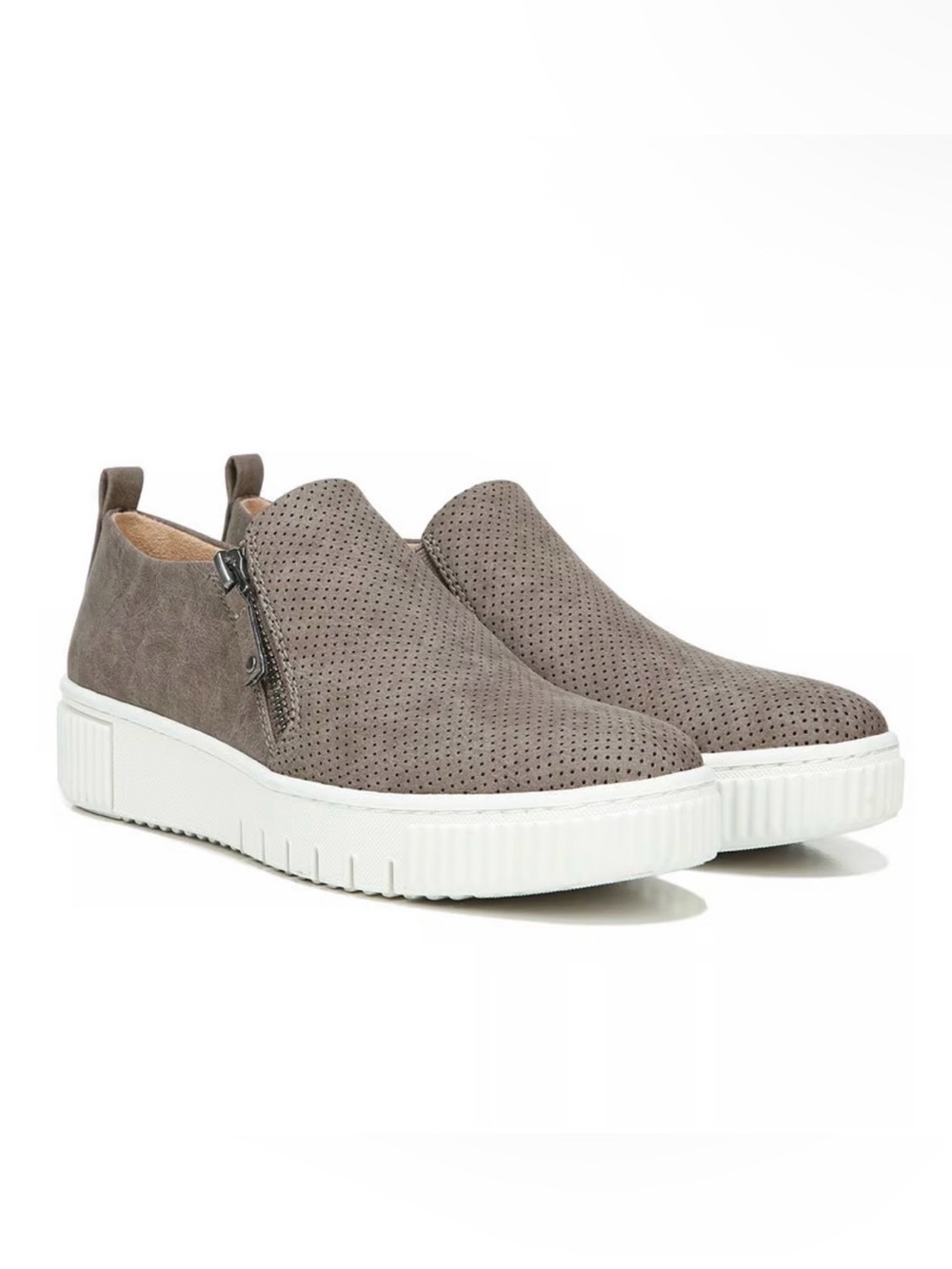 SOUL Naturalizer Turner Slip-On Sneaker